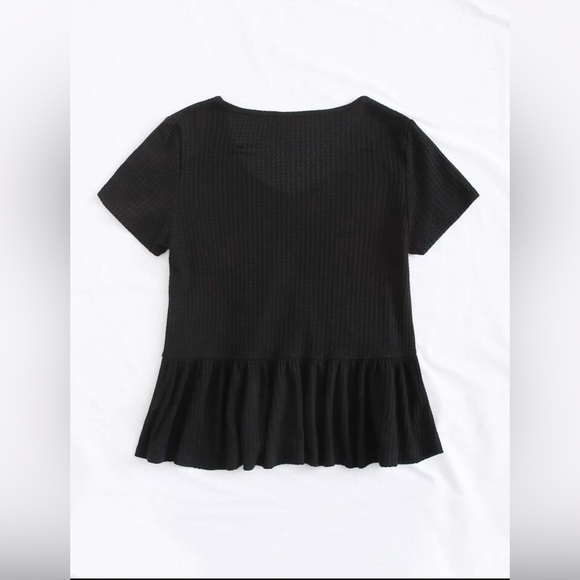⭐️NEW Black Rib-Knit Peplum Top Size XL (US) 12 - Picture 5 of 11